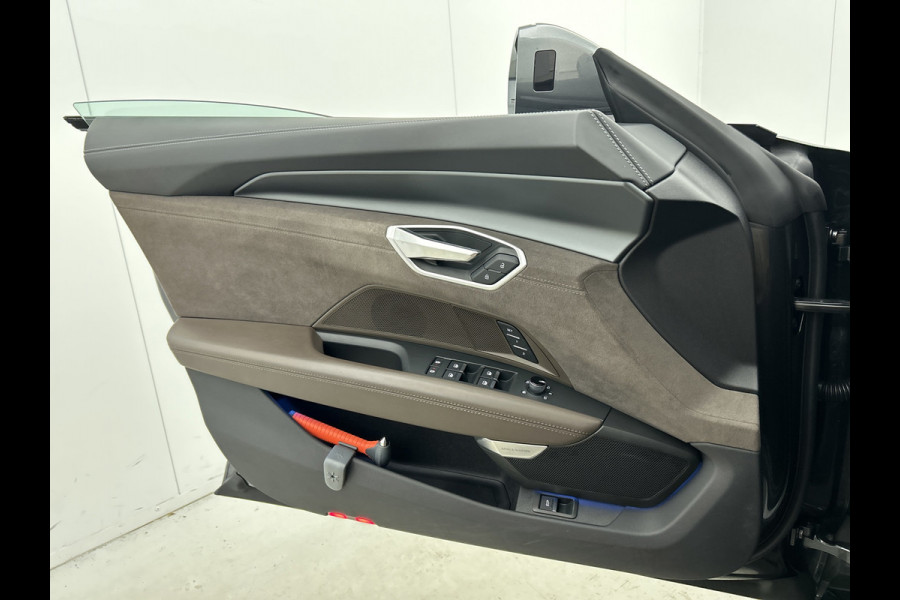 Audi e-tron GT 93 kWh VOLL! (NL-auto, Dealer OndH, Pano, B&O, Luchtvering, Head-up, 360 Camera, StoelVerkoeling, Etc)