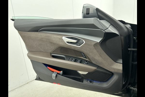 Audi e-tron GT 93 kWh VOLL! (NL-auto, Dealer OndH, Pano, B&O, Luchtvering, Head-up, 360 Camera, StoelVerkoeling, Etc)