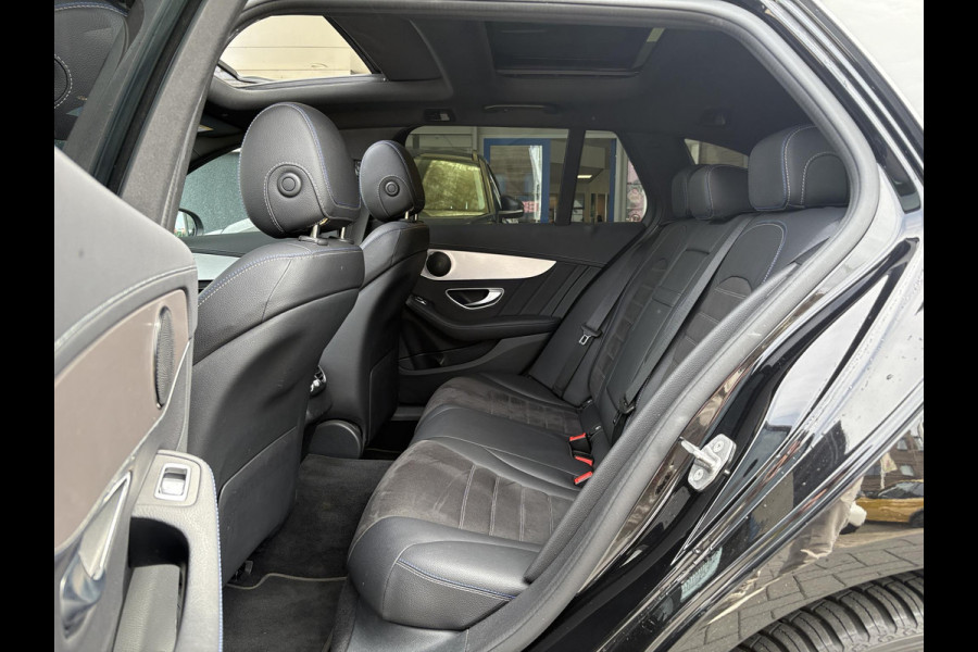 Mercedes-Benz C-Klasse Estate 300e T AMG Line | Plug-in Hybride | PHEV | Panoramadak |  Stoelverwarming | Achteruitrijcamera | Elektrisch verstelbare stoelen | Dealer onderhouden