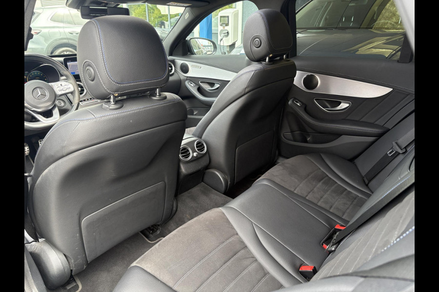 Mercedes-Benz C-Klasse Estate 300e T AMG Line | Plug-in Hybride | PHEV | Panoramadak |  Stoelverwarming | Achteruitrijcamera | Elektrisch verstelbare stoelen | Dealer onderhouden