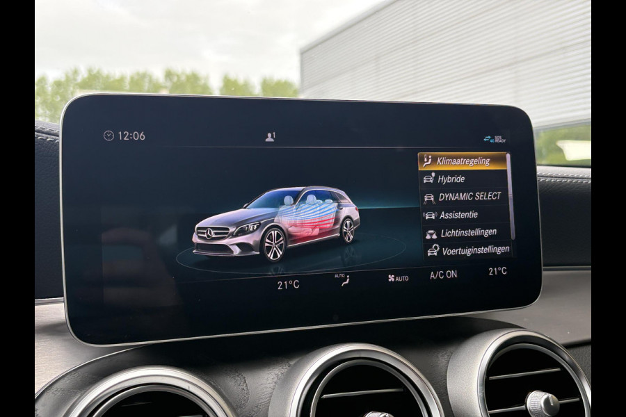 Mercedes-Benz C-Klasse Estate 300e T AMG Line | Plug-in Hybride | PHEV | Panoramadak |  Stoelverwarming | Achteruitrijcamera | Elektrisch verstelbare stoelen | Dealer onderhouden