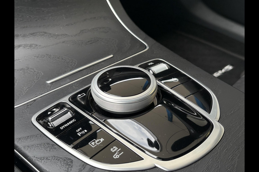 Mercedes-Benz C-Klasse Estate 300e T AMG Line | Plug-in Hybride | PHEV | Panoramadak |  Stoelverwarming | Achteruitrijcamera | Elektrisch verstelbare stoelen | Dealer onderhouden