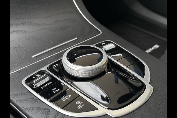 Mercedes-Benz C-Klasse Estate 300e T AMG Line | Plug-in Hybride | PHEV | Panoramadak |  Stoelverwarming | Achteruitrijcamera | Elektrisch verstelbare stoelen | Dealer onderhouden