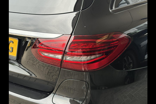 Mercedes-Benz C-Klasse Estate 300e T AMG Line | Plug-in Hybride | PHEV | Panoramadak |  Stoelverwarming | Achteruitrijcamera | Elektrisch verstelbare stoelen | Dealer onderhouden