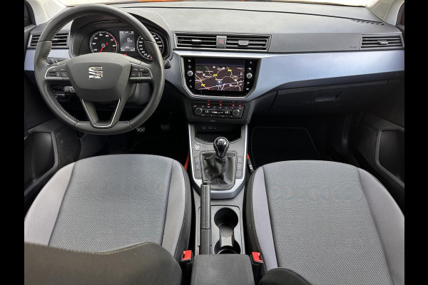 Seat Arona 1.0 TSI Style Business Intense | Achteruitrij Camera | Trekhaak | Addaptive CC | Climate | Carplay | Navi |