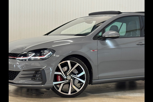 Volkswagen Golf 2.0 TSI GTI Performance | NAP | TREKHAAK | DYNAUDIO | NARDO GREY | PANO