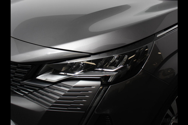 Peugeot 3008 1.6 Hybrid 225PK Allure Pack Navigatie Apple Carplay/Android Auto Camera Parkeersensoren Adaptive Cruise Control Dodehoek assistent Stoelverwarming Climate Control Virtual Cockpit  Lichtmetalen velgen