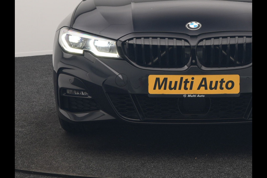 BMW 3 Serie Touring 330e M Sport PHEV 293pk Dealer O.H. | Trekhaak Af Fabriek | Adaptive Cruise | Head Up | 360 Camera | Adaptief Onderstel | Alcantara Sportstoelen & Stuur Verwarmd | Laser LED | Sfeerverlichting | Keyless | Blis | Apple Carplay | Plug In Hybrid |
