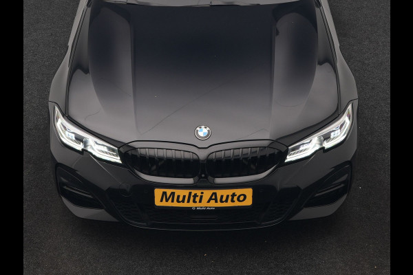 BMW 3 Serie Touring 330e M Sport PHEV 293pk Dealer O.H. | Trekhaak Af Fabriek | Adaptive Cruise | Head Up | 360 Camera | Adaptief Onderstel | Alcantara Sportstoelen & Stuur Verwarmd | Laser LED | Sfeerverlichting | Keyless | Blis | Apple Carplay | Plug In Hybrid |