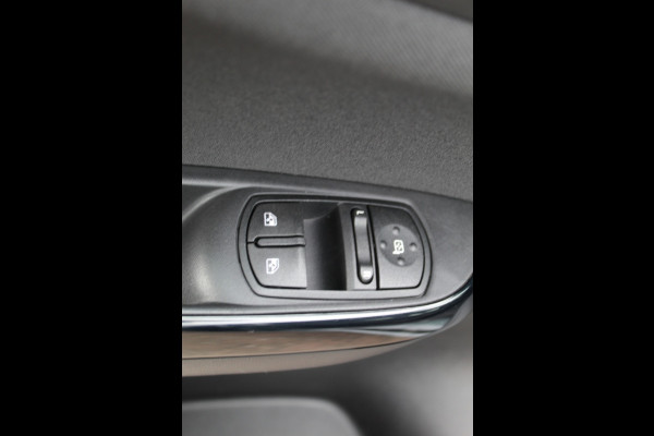 Opel Corsa 1.4 Edition , 5 deurs , 90pk , Automaat Airco, Cruise control , Navigatie , Bluetooth Parkeersensoren achter , LED dagrijverlichting