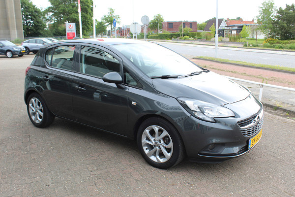 Opel Corsa 1.4 Edition , 5 deurs , 90pk , Automaat Airco, Cruise control , Navigatie , Bluetooth Parkeersensoren achter , LED dagrijverlichting