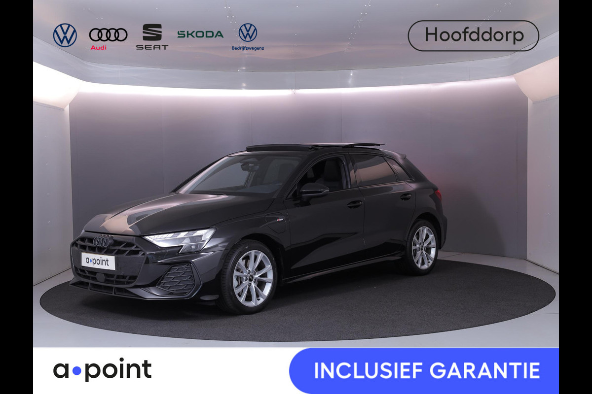 Audi A3 Sportback 40 TFSI e S edition 204 pk S-tronic | Verlengde garantie | Navigatie | Panoramadak | Parkeersensoren (Park assist) | Achteruitrijcamera | Adaptieve cruise control |