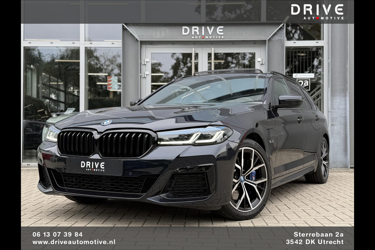 BMW 5 Serie Touring 530e xDrive High Ex. M-Sport |Pano|M-Seats|HUD|Laser|Trekhaak|19"