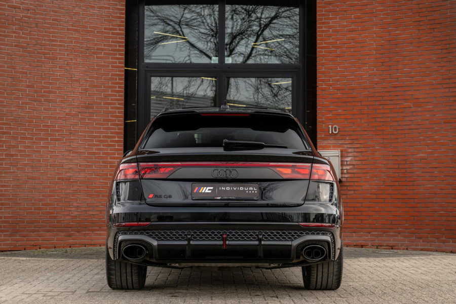 Audi RSQ8 4.0 TFSI Performance 640pk Carbon Nightv. 305 km/h