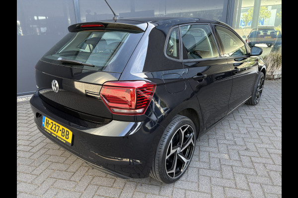 Volkswagen Polo 1.0 TSI Comfortline Airco - Navigatie - Cruise control - Bluetooth - Licht metalen velgen 17 inch - Elektrische ramen - Mistlampen - Radio - Stuur multifunctioneel - - Start/stop systeem - Led verlichting