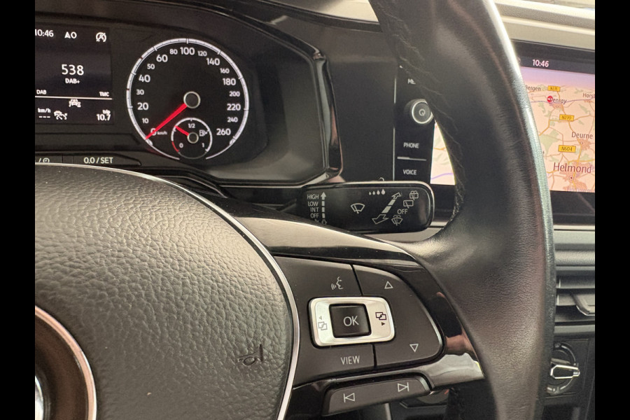 Volkswagen Polo 1.0 TSI Comfortline Airco - Navigatie - Cruise control - Bluetooth - Licht metalen velgen 17 inch - Elektrische ramen - Mistlampen - Radio - Stuur multifunctioneel - - Start/stop systeem - Led verlichting