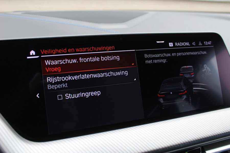 BMW 1-serie 118i Business Edition | M-Sport | Origin NL | Camera | Trekhaak | Navigatie