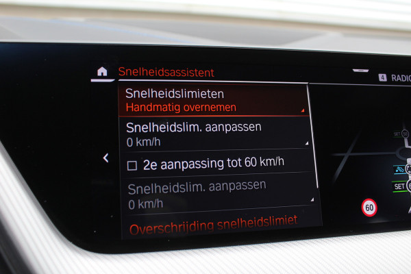 BMW 1-serie 118i Business Edition | M-Sport | Origin NL | Camera | Trekhaak | Navigatie