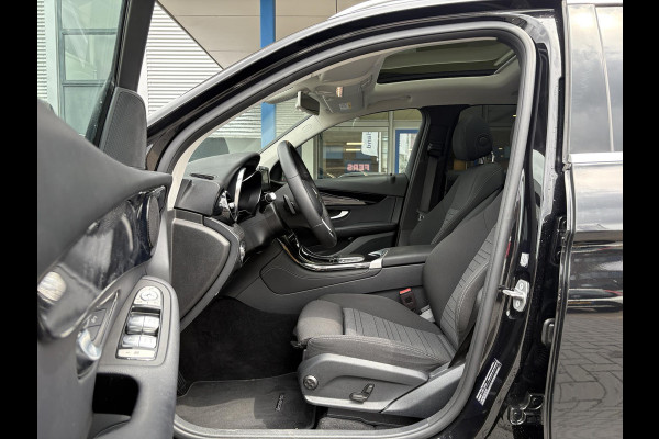 Mercedes-Benz GLC 300e 4MATIC 320pk | Plug-in Hybride | PHEV | Panoramadak | Achteruitrijcamera | Adaptive cruise control