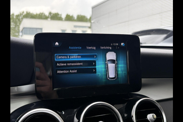 Mercedes-Benz GLC 300e 4MATIC 320pk | Plug-in Hybride | PHEV | Panoramadak | Achteruitrijcamera | Adaptive cruise control