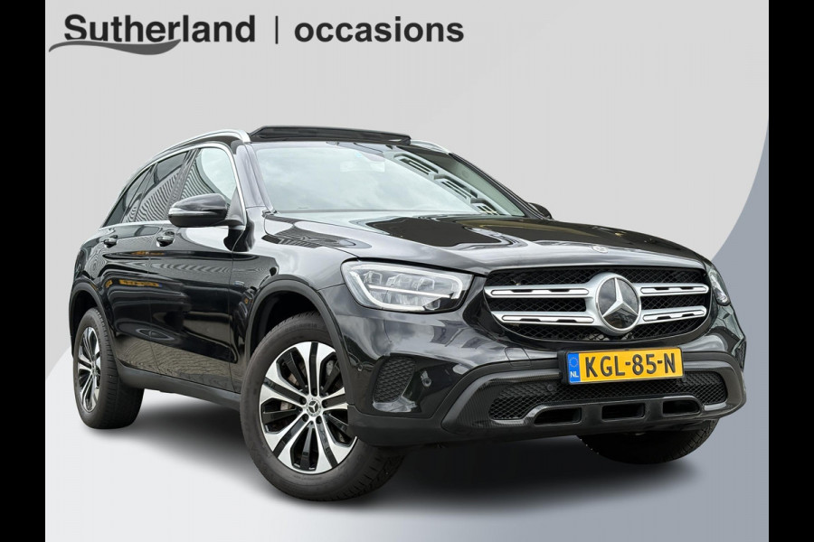 Mercedes-Benz GLC 300e 4MATIC 320pk | Plug-in Hybride | PHEV | Panoramadak | Achteruitrijcamera | Adaptive cruise control