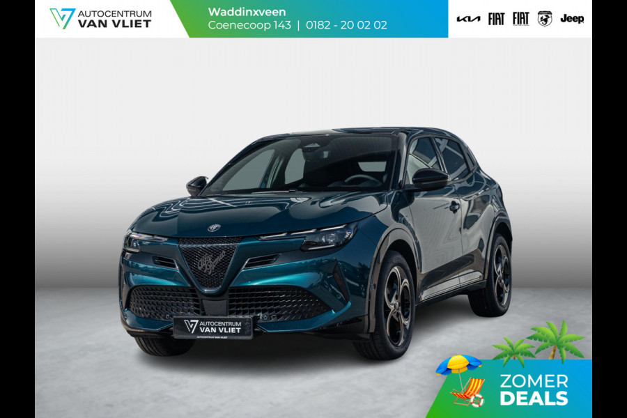 Alfa Romeo junior Elettrica Ti 54 kWh | Clima | Adapt. Cruise | Keyless | Handsfree A-Klep | PDC rondom | Pack Techno | Warmtepomp | Bicolore