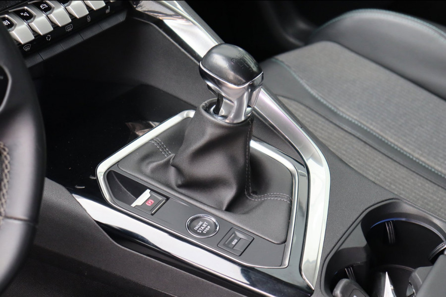Peugeot 5008 1.2 PureTech Blue Lease Allure org.NL trekhaak camera's el.klep stoel.verw Carplay LED