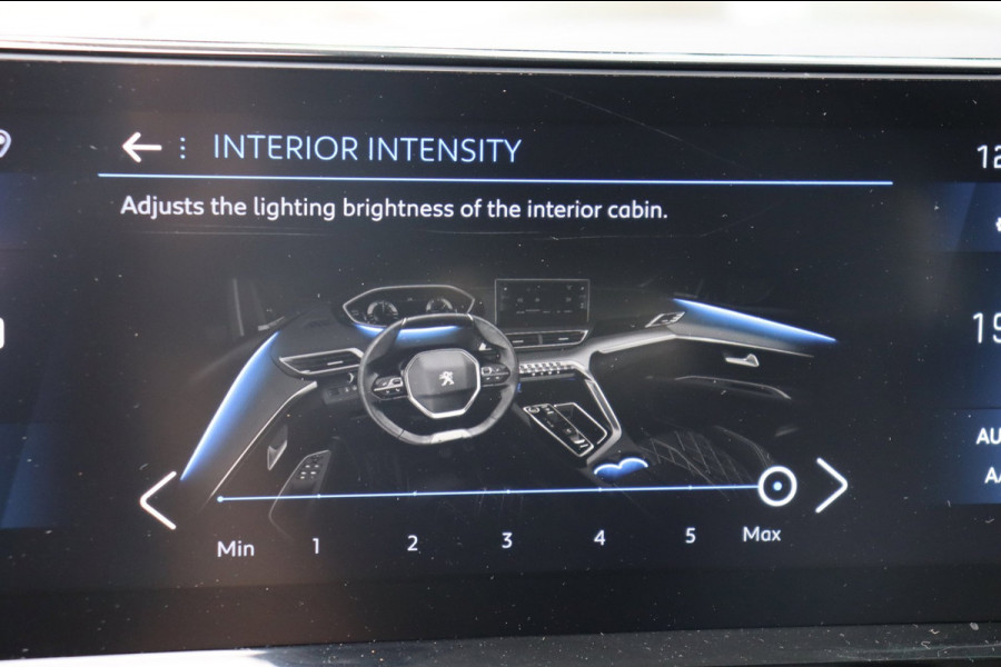 Peugeot 5008 1.2 PureTech Blue Lease Allure org.NL trekhaak camera's el.klep stoel.verw Carplay LED