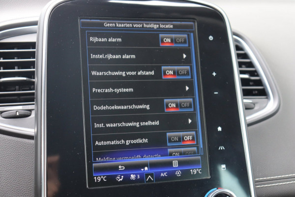 Renault Grand Scénic 1.3 TCe Intens 7p. Black Edtion trekhaak Bose stoel.verw Camera
