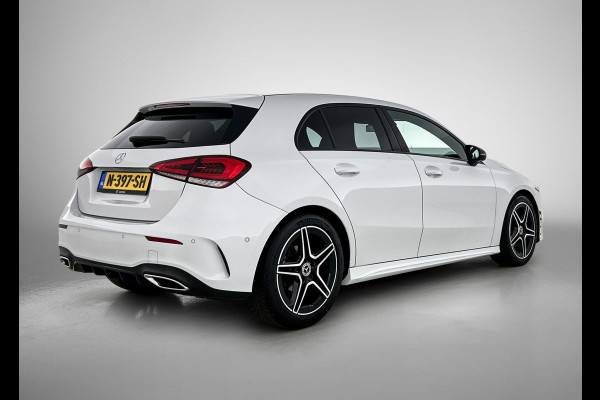 Mercedes-Benz A-Klasse 180 Business Solution AMG Lichtmetalen velgen | Navigatie | MBUX wide screen | Parking support | Inclusief 24 maanden MB Certified garantie voor Europa.