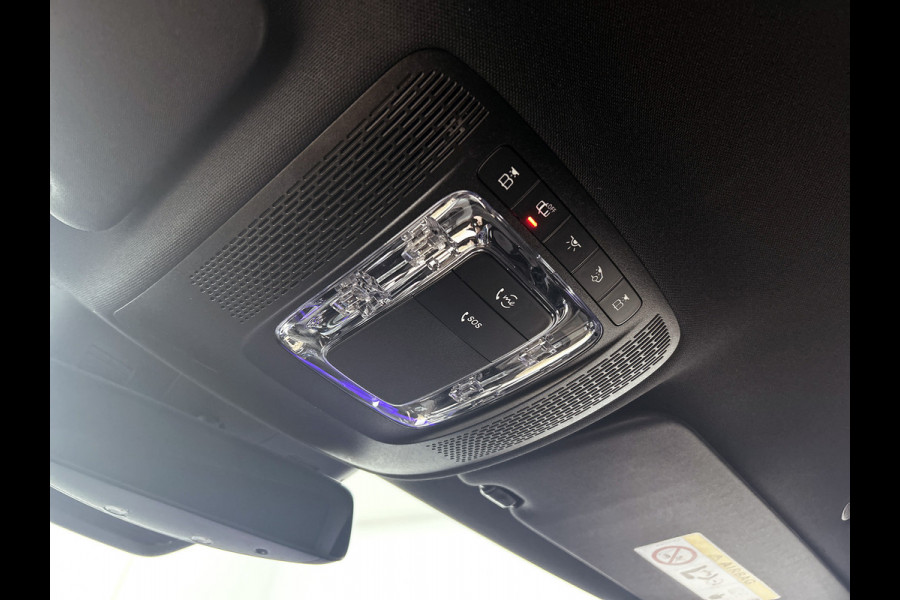 Mercedes-Benz A-Klasse 180 Business Solution AMG Lichtmetalen velgen | Navigatie | MBUX wide screen | Parking support | Inclusief 24 maanden MB Certified garantie voor Europa.