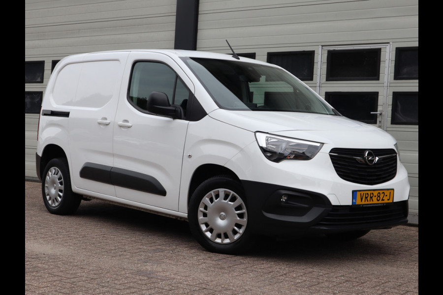 Opel Combo 1.5D 131pk Automaat Euro 6 - Apple - Cruise - Airco