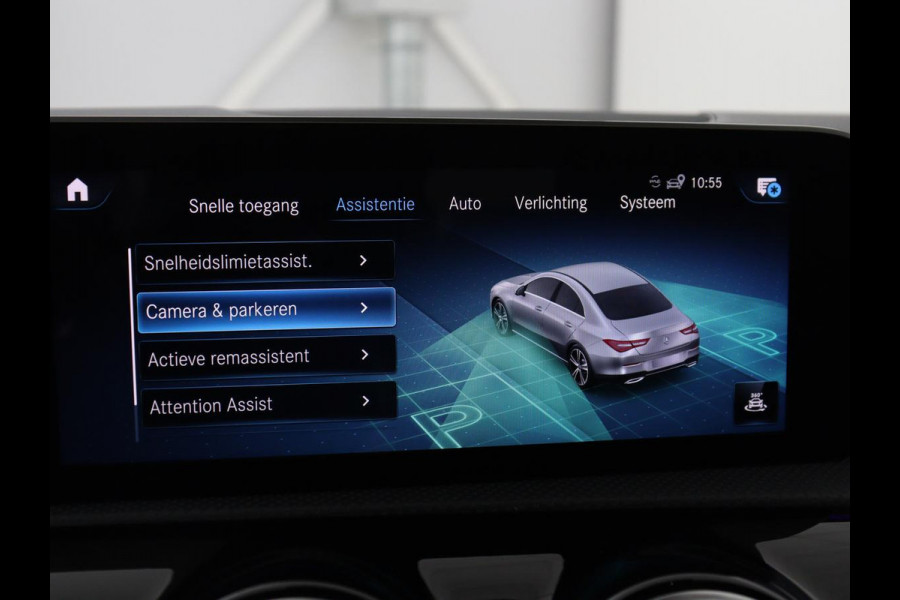 Mercedes-Benz CLA-Klasse 180 Business Solution Progressive | Stoelverwarming | Carplay | Sfeerverlichting | Half leder | Camera | Navigatie | Widescreen | Full LED | Park Assist | DAB | 18'' velgen | Cruise control