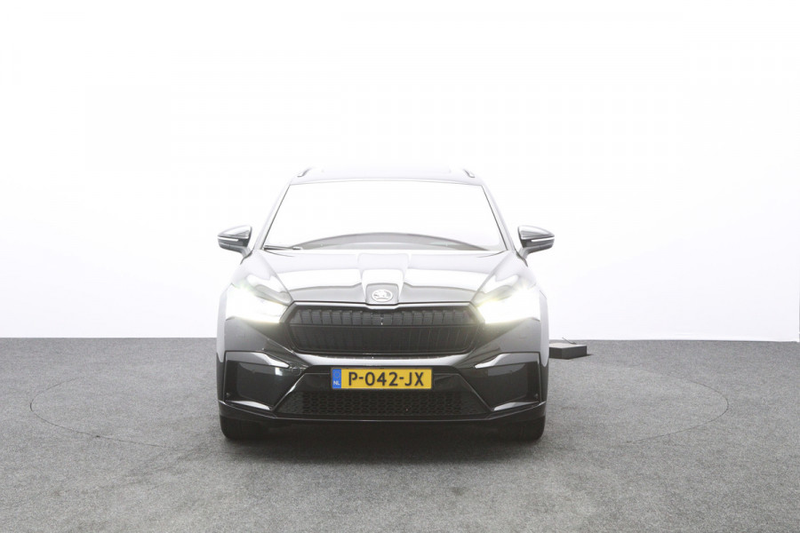 Škoda ENYAQ iV 60 KWH 180 PK Sportline, SOH 92 %, Panoramadak, Trekhaak