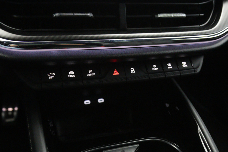 Škoda ENYAQ iV 60 KWH 180 PK Sportline, SOH 92 %, Panoramadak, Trekhaak