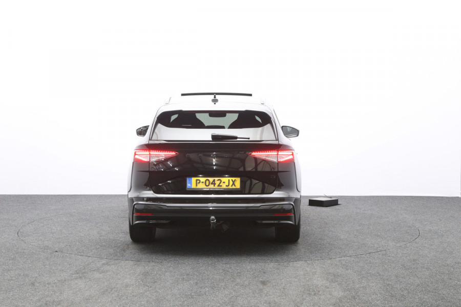 Škoda ENYAQ iV 60 KWH 180 PK Sportline, SOH 92 %, Panoramadak, Trekhaak