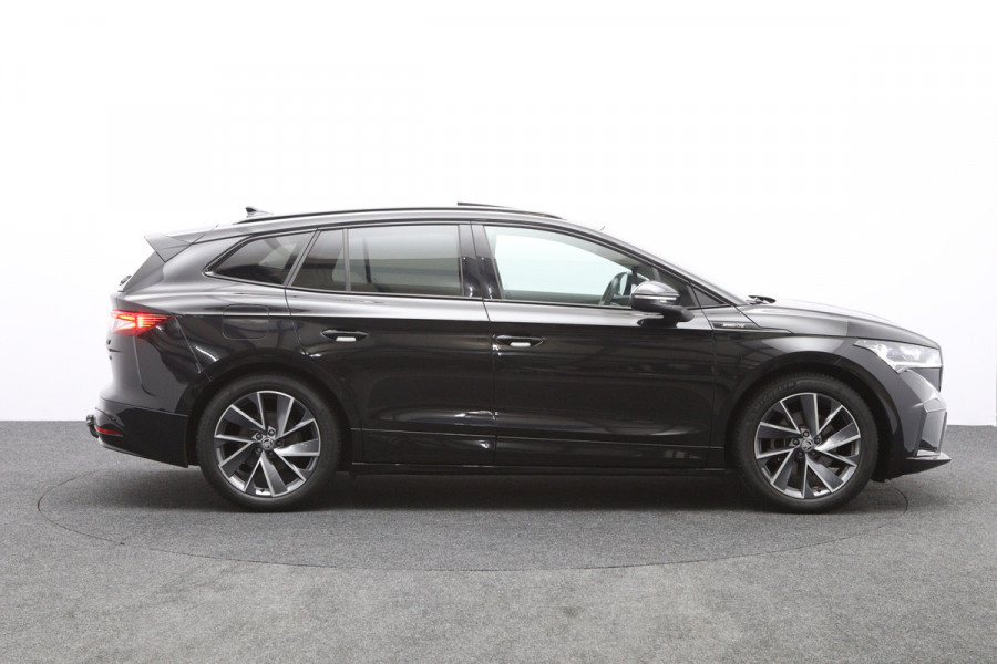 Škoda ENYAQ iV 60 KWH 180 PK Sportline, SOH 92 %, Panoramadak, Trekhaak
