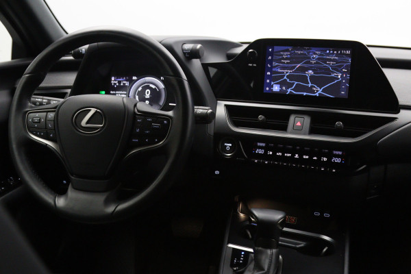 Lexus UX 250h 184 PK Comfort Line, Carplay, Adap. Cruise Control, Camera