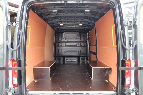 Volkswagen Crafter 50 2.0 TDI 163PK | Aut. | N1 | 3.5t trekgewicht | Navi | Camera | Airco..