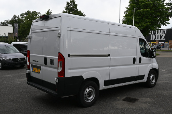 Fiat Ducato L2H2 2.2 MultiJet 140 pk 3.5t Camera, Cruise control, 270 Graden deuren