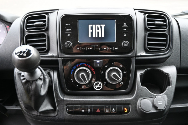 Fiat Ducato L2H2 2.2 MultiJet 140 pk 3.5t Camera, Cruise control, 270 Graden deuren