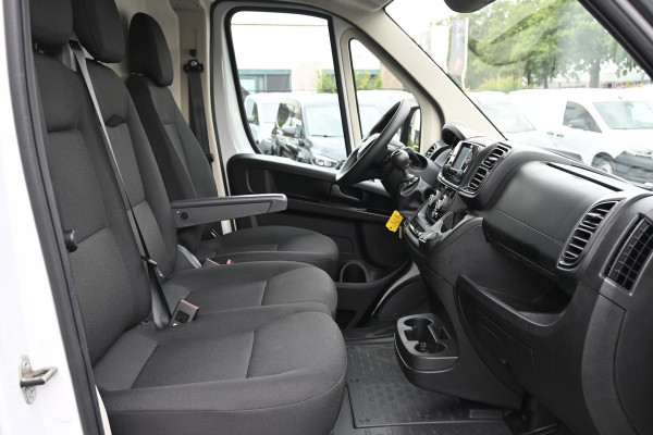 Fiat Ducato L2H2 2.2 MultiJet 140 pk 3.5t Camera, Cruise control, 270 Graden deuren