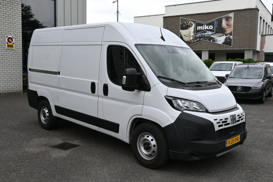 Fiat Ducato L2H2 2.2 MultiJet 140 pk 3.5t Camera, Cruise control, 270 Graden deuren