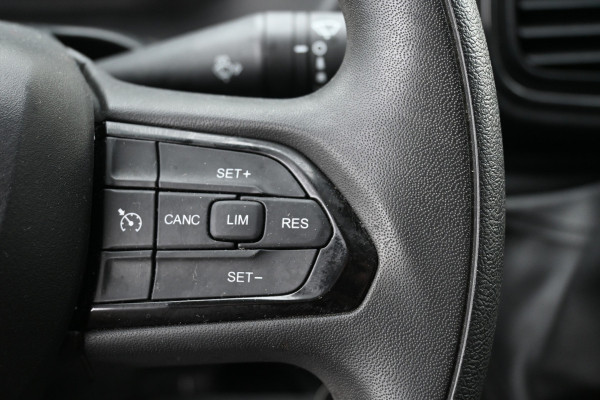 Fiat Ducato L2H2 2.2 MultiJet 140 pk 3.5t Camera, Cruise control, 270 Graden deuren