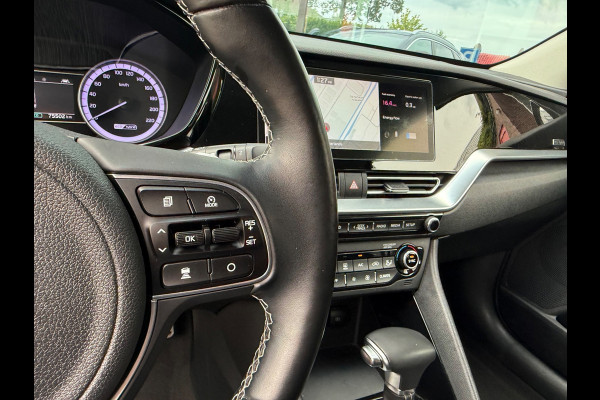 Kia Niro 1.6 GDi Hybrid DynamicPlusLine - Navi - Trekhaak - Winterpakket - Org.NL