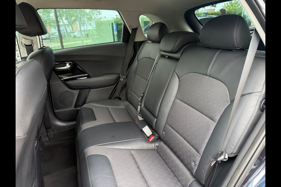 Kia Niro 1.6 GDi Hybrid DynamicPlusLine - Navi - Trekhaak - Winterpakket - Org.NL