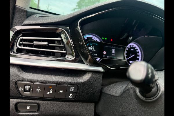 Kia Niro 1.6 GDi Hybrid DynamicPlusLine - Navi - Trekhaak - Winterpakket - Org.NL