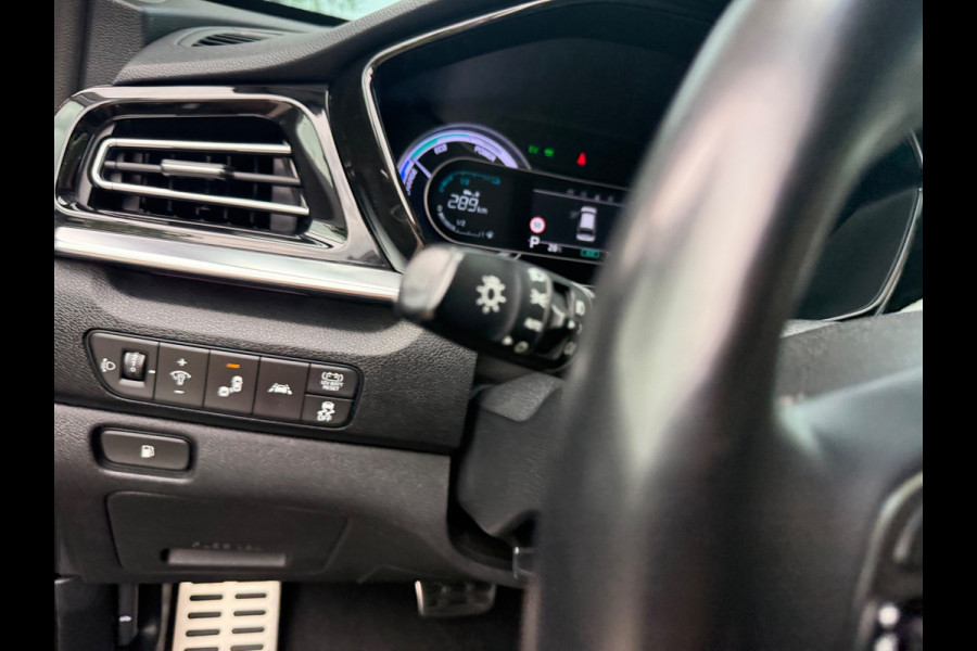 Kia Niro 1.6 GDi Hybrid DynamicPlusLine - Navi - Trekhaak - Winterpakket - Org.NL