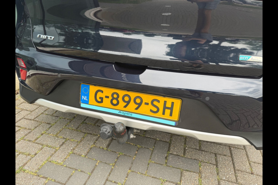 Kia Niro 1.6 GDi Hybrid DynamicPlusLine - Navi - Trekhaak - Winterpakket - Org.NL