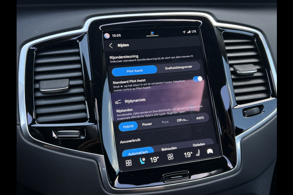 Volvo XC90 2.0 T8 Plug-in hybrid AWD Ultra Dark | Pano | Leder Pack | HUD | Trekhaak | Harman Kardon | 360 Camera